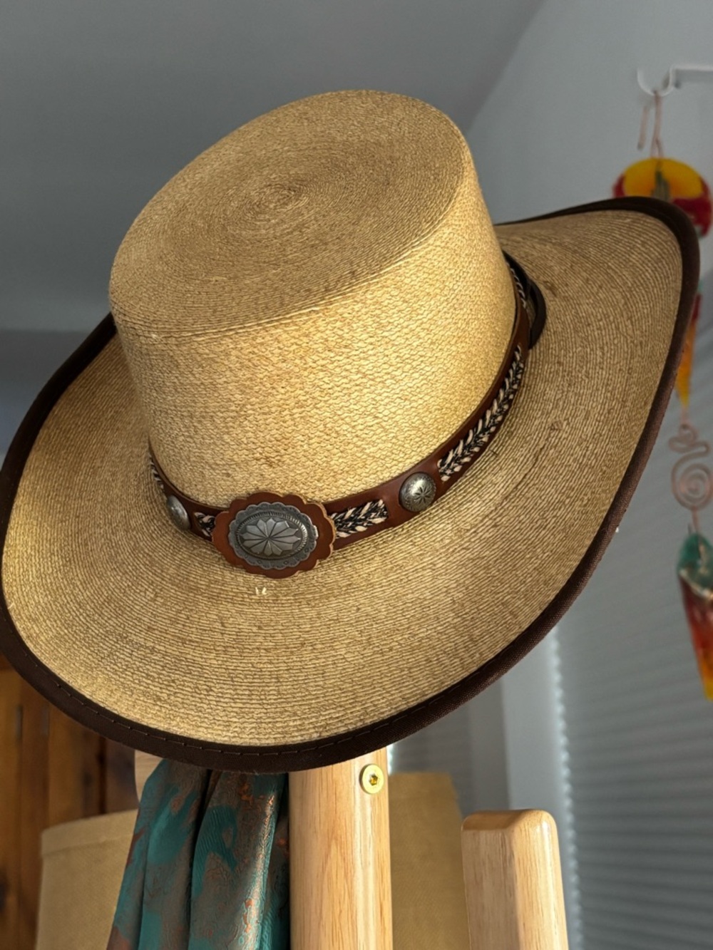 American Hatmakers Garland Palm Western Hat w Concho trim - Picture 2 of 13